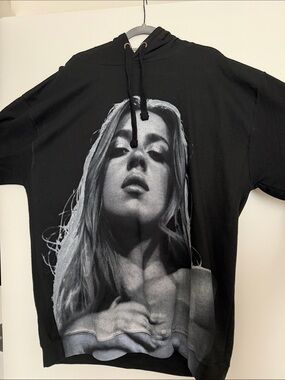 Tate McRae Miss Possessive Tour Black Hoodie